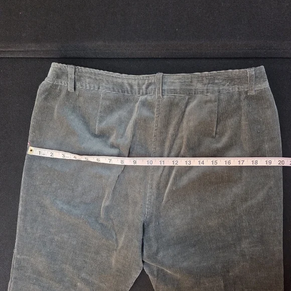 Oscar de la Renta Gray Straight Leg Pants with Embroidery - Picture 4 of 12